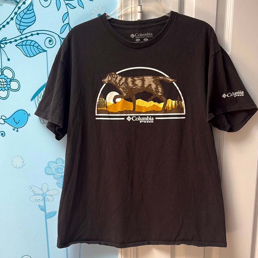 Columbia PHG Sportswear Black T-Shirt with Dog & Mountain Design Men's Shirt L !
